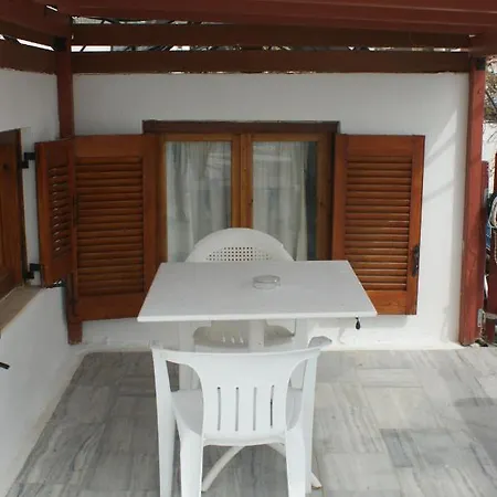 Eleftheria باروس