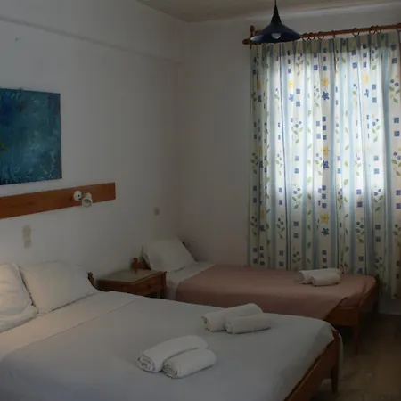 Eleftheria Hotel *