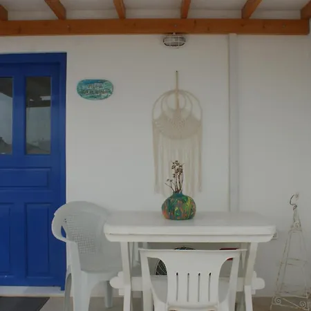 Eleftheria ホテル *