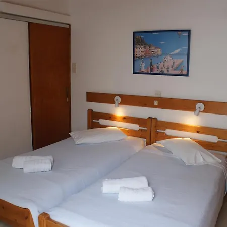 Eleftheria パロス島