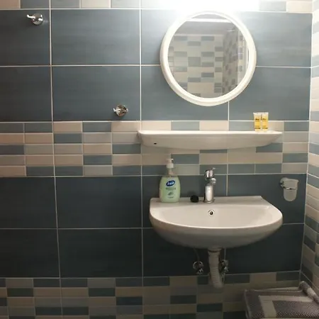 Eleftheria パロス島