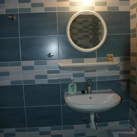 Eleftheria ホテル *