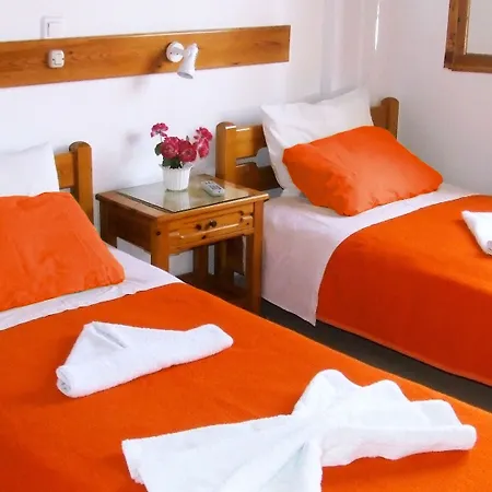 Hotel Eleftheria *
