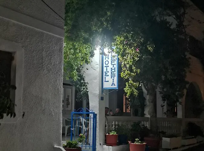 Hotel Eleftheria Paro