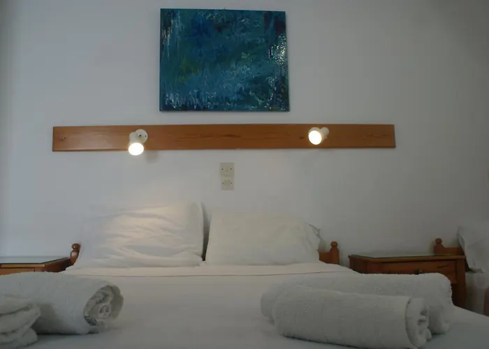 Hotel Eleftheria Paro