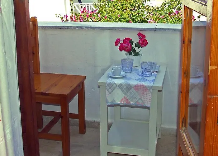 Hotel Eleftheria Paro